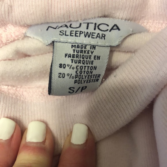 PRICE DROP!  Nautica S/P sleepwear/loungewear, with hooded top and sleep pants - Picture 4 of 4